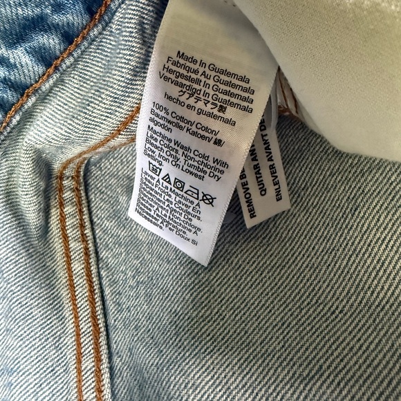 MADEWELL Relaxed Denim Shorts Womens 32 Distressed Light Wash Raw Hem Cotton - Picture 5 of 7